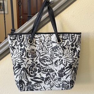 Roxy Black and White Floral Tote Bag